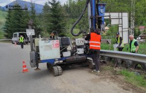 У Івано-Франківській області проводяться роботи з покращення безпеки дорожнього руху