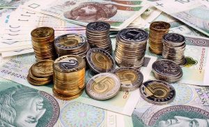Польша: новый закон обязывает работодателей указывать зарплату в вакансиях