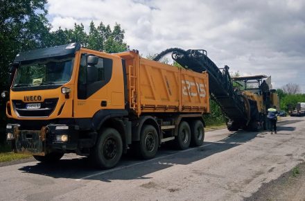 В Кировоградской области проводят аварийный ремонт автодорог