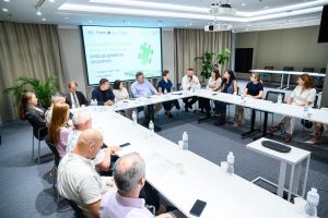 Митниця: майже 100 підприємств отримали статус АЕО
