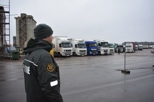 Литва: на деяких прикордонних постах вводиться бронювання черги для вантажівок