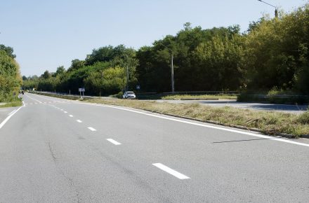 В Житомирской области ремонтируют региональную дорогу для поддержки логистики