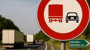 Италия: перевозчики против запрета на обгон для грузовиков на А1