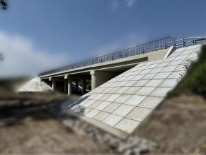 На ключових маршрутах у прифронтових регіонах побудували ще два моста