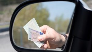 ЕС продолжает процесс обновления директивы о водительских удостоверениях