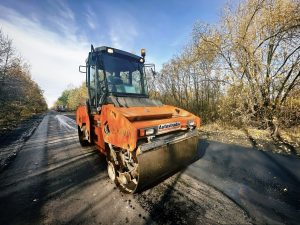 В Житомирской области ремонтируют дорогу Н-02/М-06/