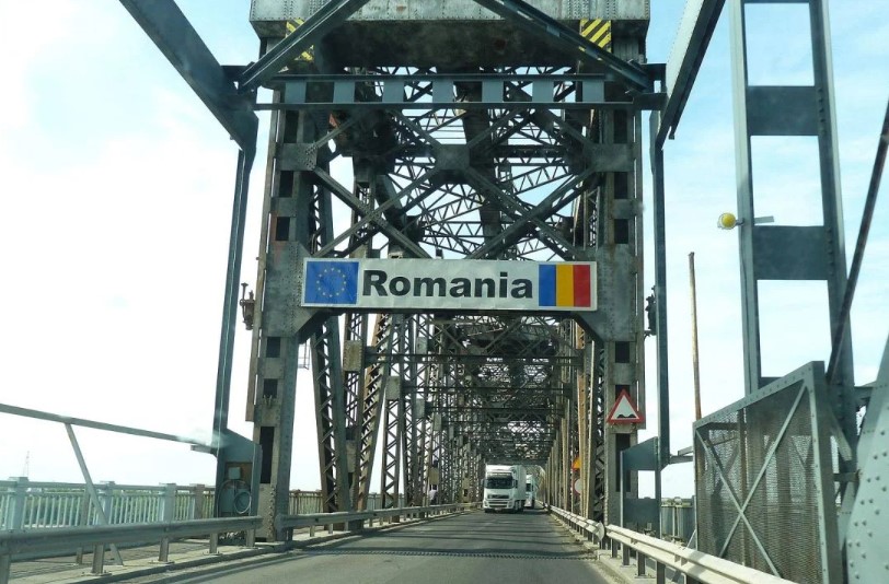 Румыния: мост Джурджу-Русе временно открыт для движения транспорта