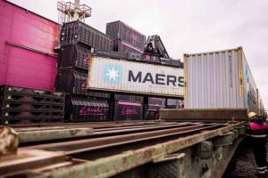Maersk запускает регулярный контейнерный поезд из Baltic Hub в Украину