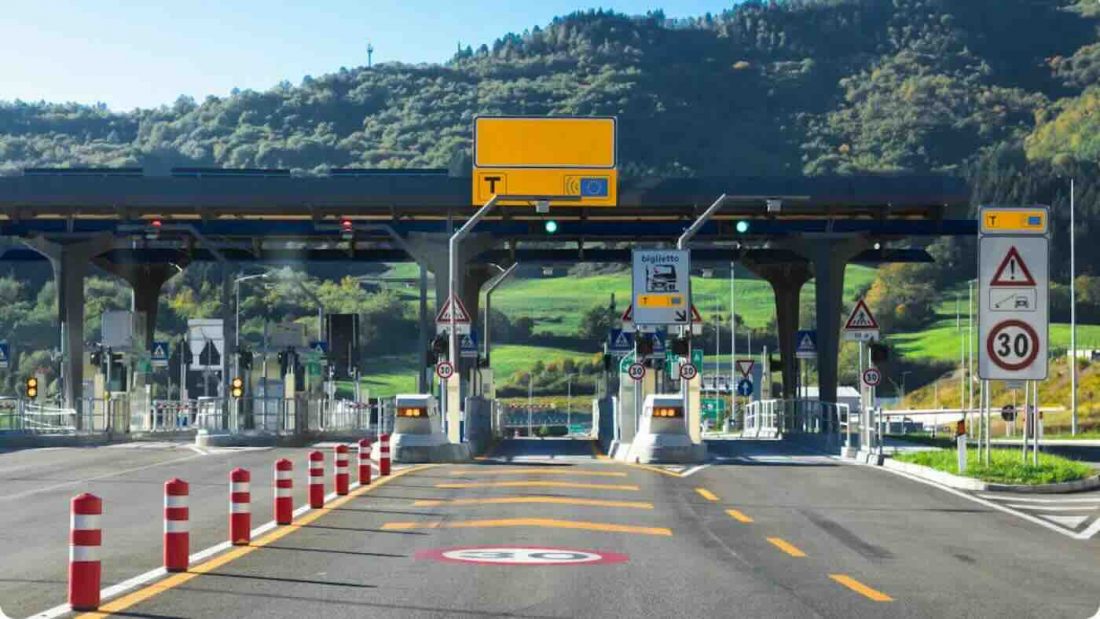Італія: з 2026 року проїзд по автострадах подорожчає