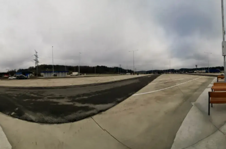 Чехия: открыта обновленная парковка для грузовиков на автомагистрали D5