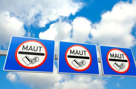 Германия расширит плату за проезд грузовиков на все дороги к 2030 году