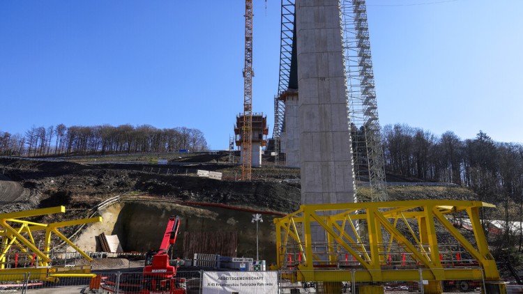 Германия: мост на A45 через долину Рахмеде планируют открыть до Рождества