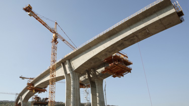 Германия: власти Северного Рейна-Вестфалии предлагают повысить штрафы для грузовиков за проезд по ветхим мостам