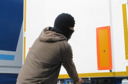 Германия: в Саксонии-Анхальт сократилось количество краж товаров из грузовиков