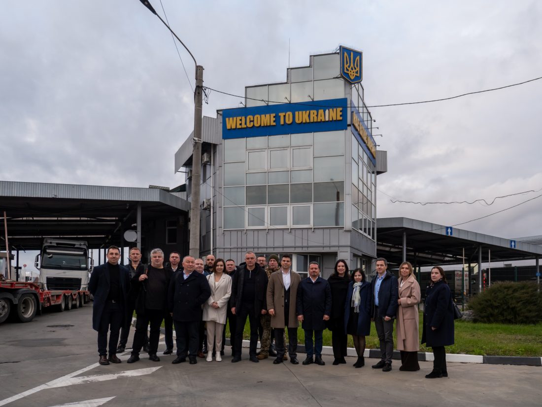 Україна і Румунія узгодили проєкт нової дороги до кордону на напрямку «Порубне - Сірет»