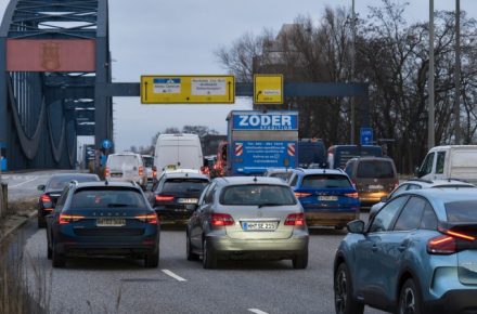 Германия: автомагистраль A7 и Эльбский тоннель в Гамбурге закроют на 55 часов