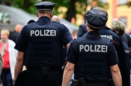 Германия: на автомагистралях снова появились псевдополицейские