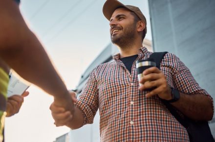 Германия: DSLV против новых требований к субподряду, предлагаемых Европейским парламентом