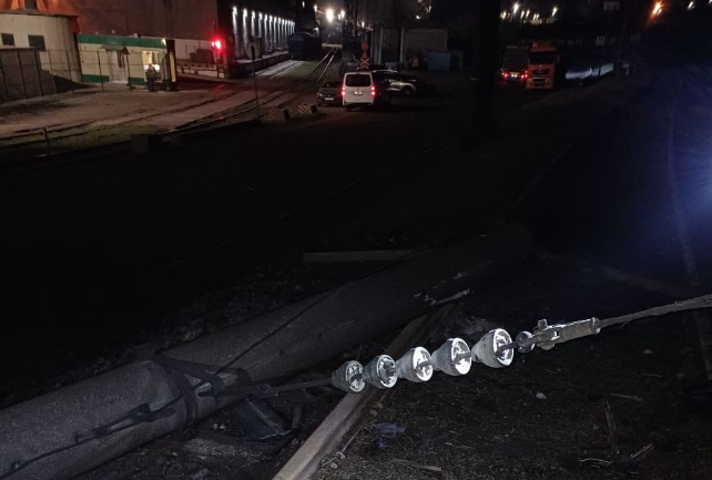 РФ продолжает целенаправленно атаковать гражданскую логистику Украины