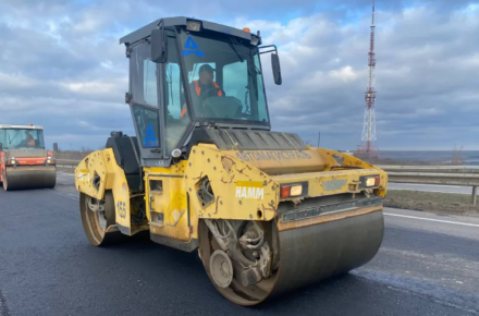 За добу на дорогах країни ліквідовано 91 тис. кв. м пошкоджень