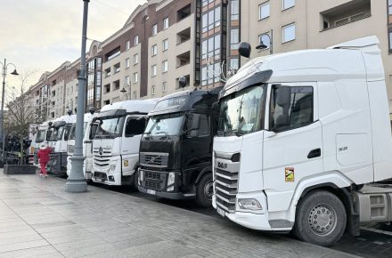 Литва посилює контроль за вантажівками