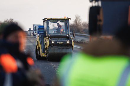 С начала года по Украине выполнено 1 млн. кв м ремонта дорог