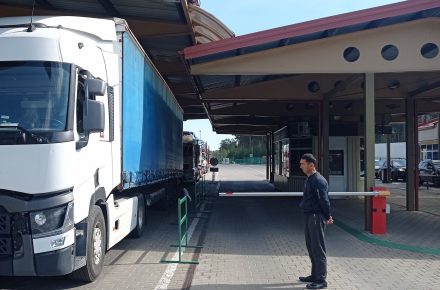 Литва: TBC выявил незаконную трудовую практику в транспортном секторе