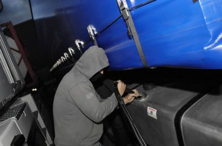 Испания: волна краж топлива из грузовиков — до 1000 литров за один налет