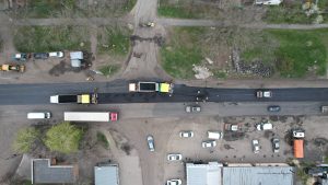 Більше 1800 фахівців відновлюють дороги в регіонах України