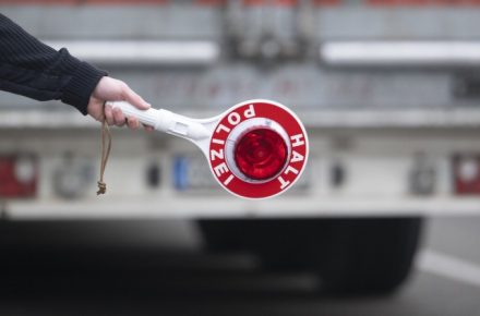 В ЕС раскрыли мошенническую схему в сфере большегрузных грузоперевозок