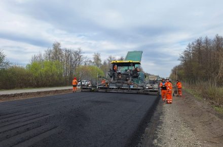Текущие ремонты на трассах: с начала года ликвидировано более 4,2 млн м² повреждений дорожного покрытия