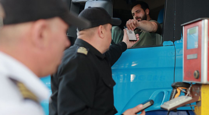 АМПУ и Госпогранслужба переходят на автоматический обмен данными