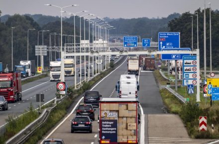 Плата за проезд грузовиков в Нидерландах в 2026 году: что нужно учитывать владельцам автопарков