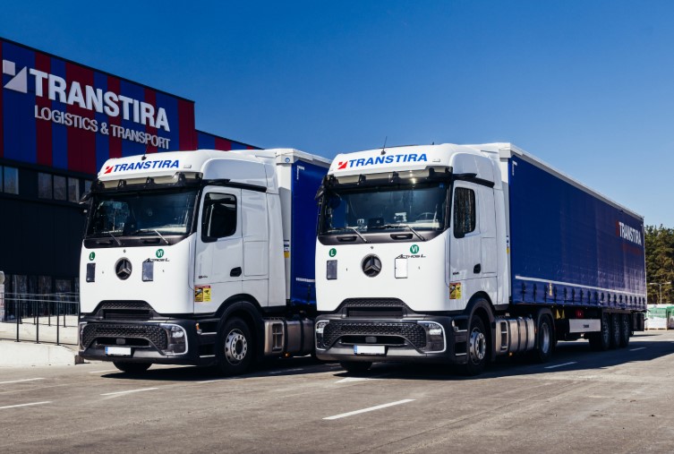 Mercedes-Benz Trucks поставит литовской TRANSTIRA более 500 тягачей Actros L ProCabin
