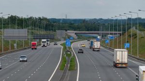 Польські перевізники: українські вантажівки заповнюють Європу