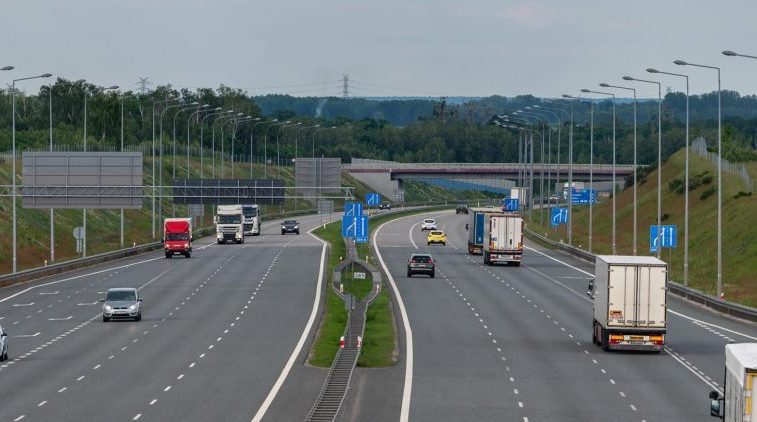 Польские перевозчики: украинские грузовики заполняют Европу