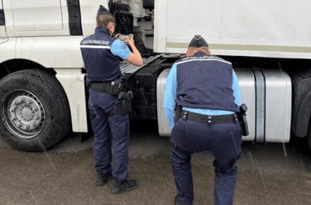 Франція: затримано двох румунів за крадіжку палива з вантажівок