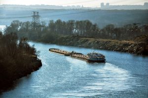 ЕС продолжил проект развития судоходства на Днепре