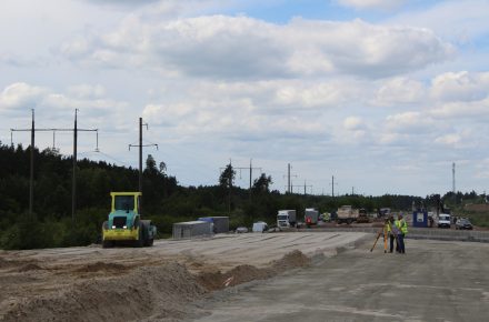 Продовжується будівництво дороги в обхід Житомира