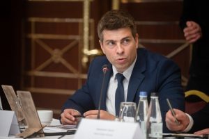 Замміністра: Україна має дефіцит близько 30 тис. водіїв вантажівок