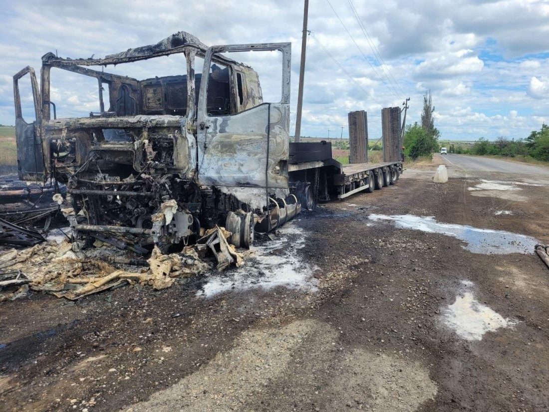 Ворожий дрон атакував місце проведення дорожніх робіт