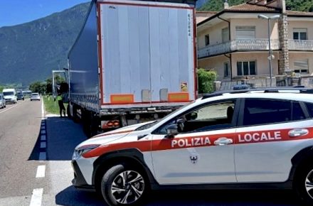 Италия: грузовик с опасным грузом без маркировки ADR остановлен на коридоре Бреннер
