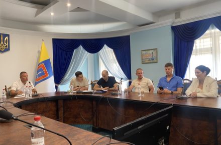 Бізнес обговорив логістику Одещини, безпеку портів і дефіцит кадрів в аграрному секторі