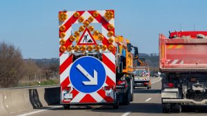 Німеччина: на A5 у напрямку до Карлсруе вночі відкрита тільки одна смуга через ремонтні роботи на мосту