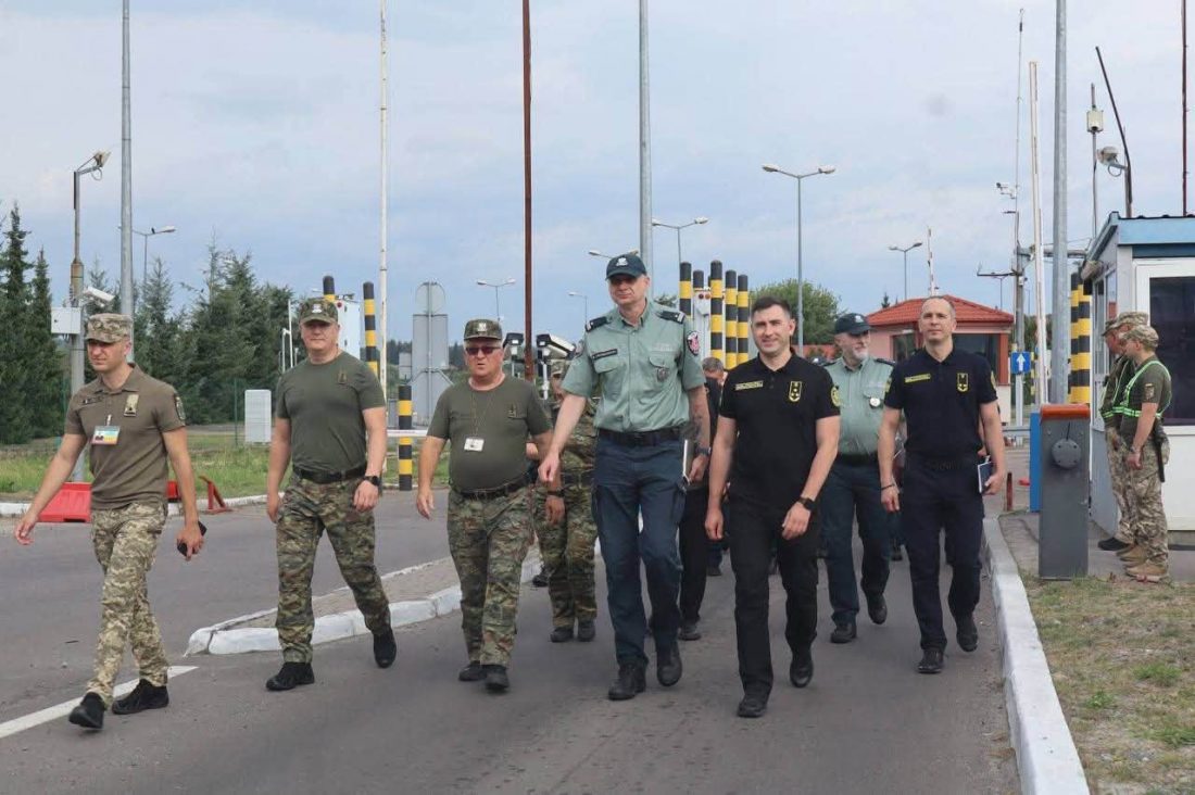 Україна і Польща готують автомобільні пункти пропуску до можливого збільшення вантажообігу