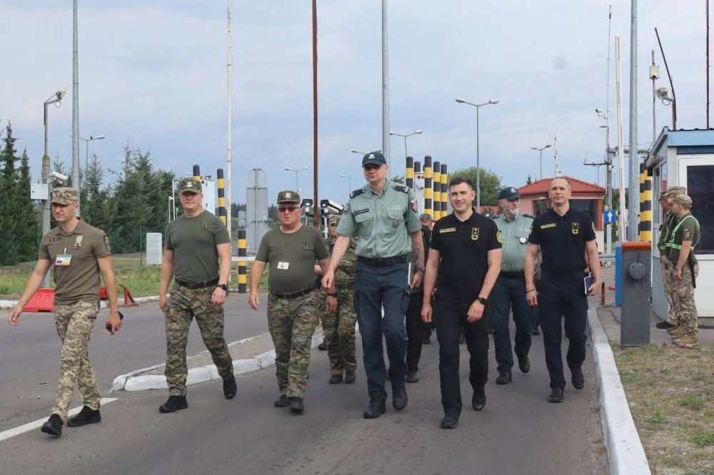 Україна і Польща готують автомобільні пункти пропуску до можливого збільшення вантажообігу