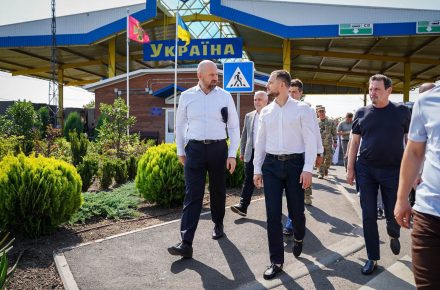 Николай Калашник провел встречу с молдовским вице-премьером по развитию транспортных маршрутов