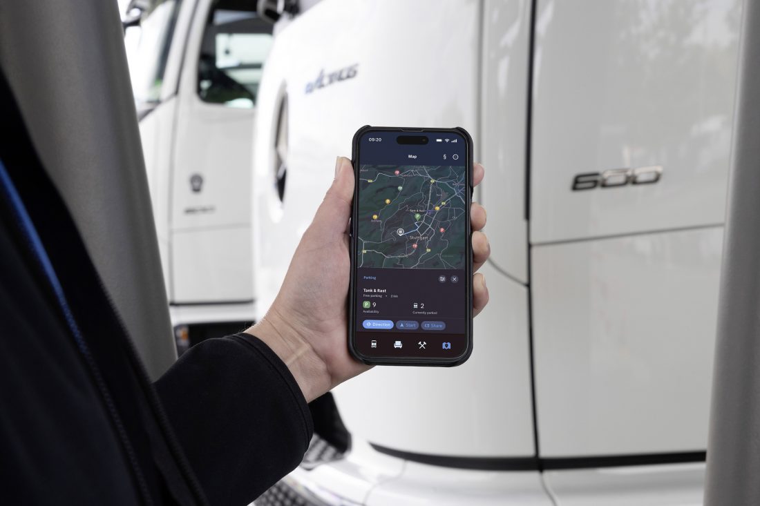 Mercedes-Benz Trucks додала до додатка Truck Remote функцію пошуку вільних парковок для вантажівок