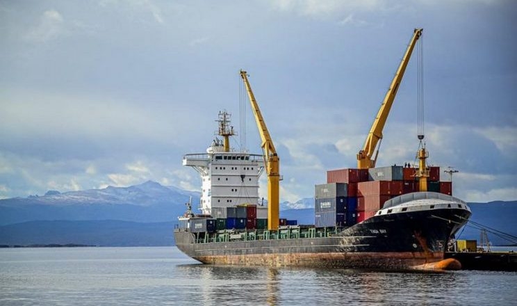 До 70 судов ожидают доступа к украинским портам у Сулинского канала