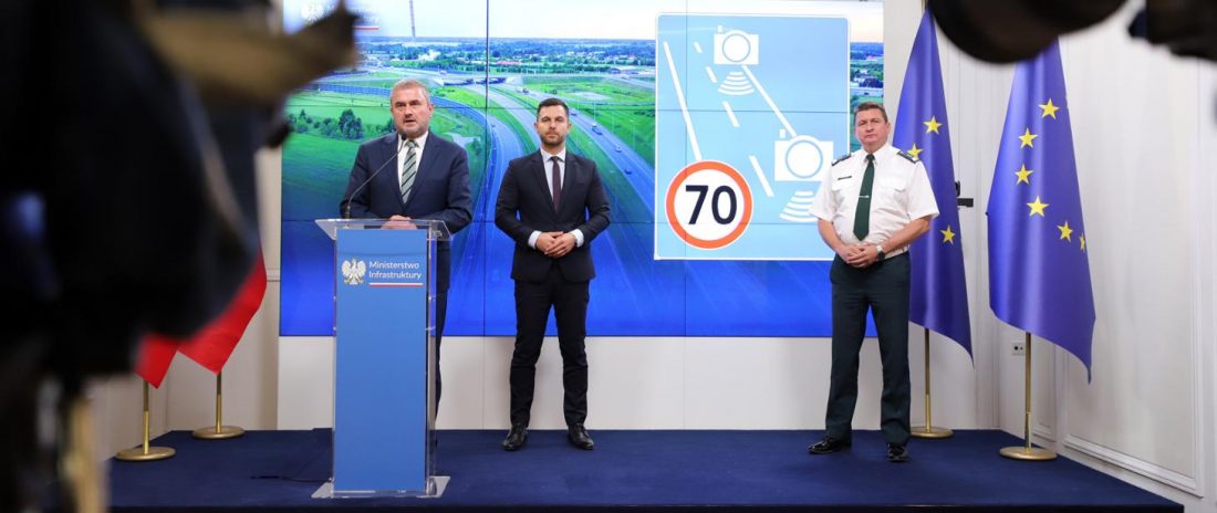 Польща: на автомагістралях і швидкісних дорогах з'явиться новий знак